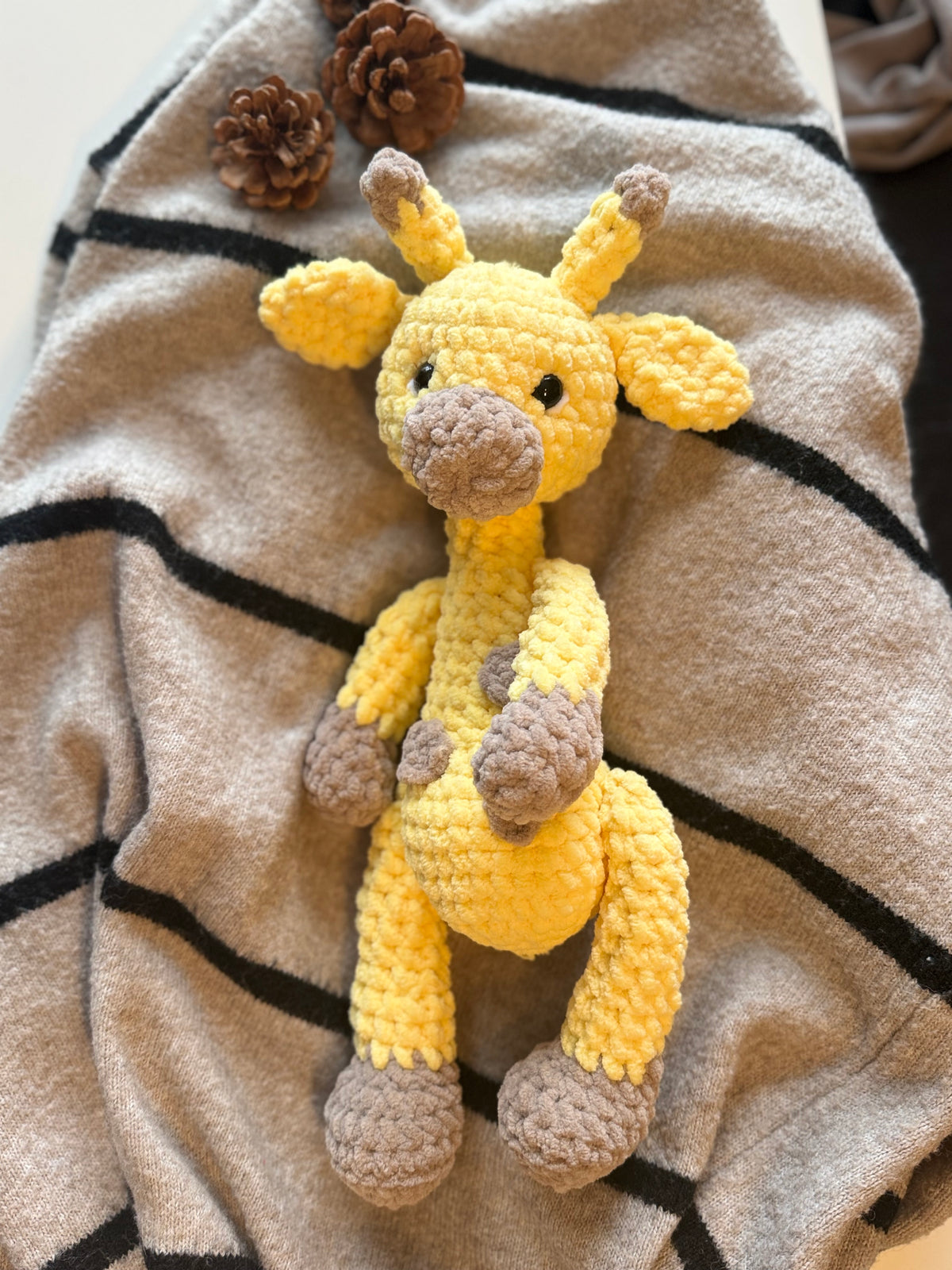 Handgehäkelte Amigurumi Giraffe